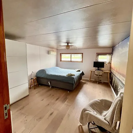 Chic On The Rhine * アーネム