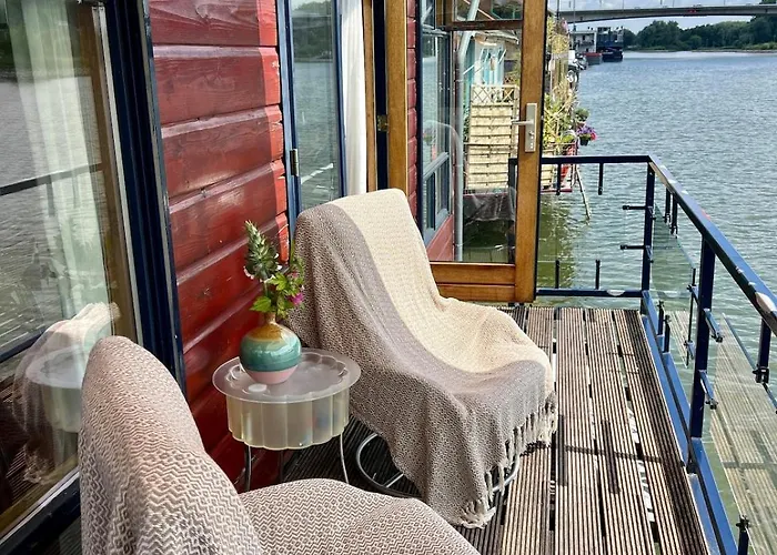 Chic On The Rhine 아른헴