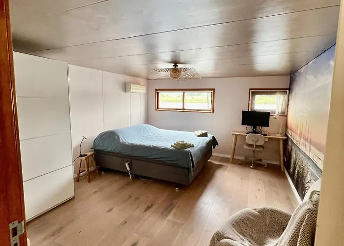 Chic On The Rhine * 阿纳姆